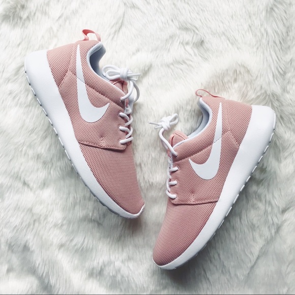 Nike Shoes - Nike Light Peach Roshe One Sneakers